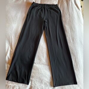 Vuori Black Straight Leg Pants